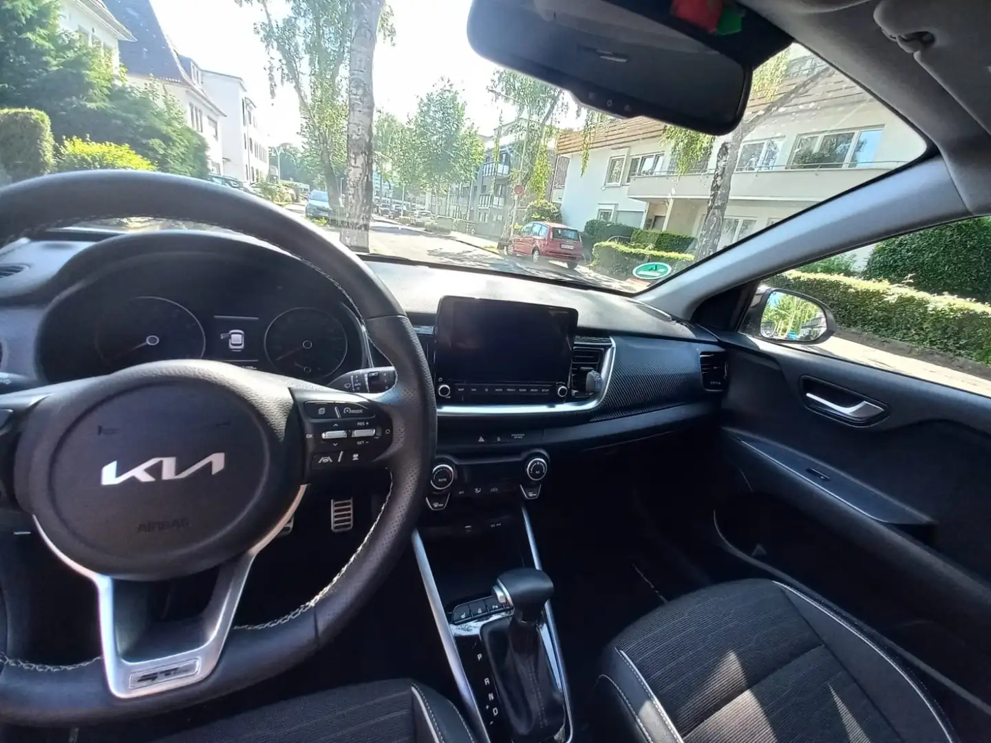 Kia Stonic Stonic 1.0 T-GDI 100 OPF DCT7 Vision Weiß - 2