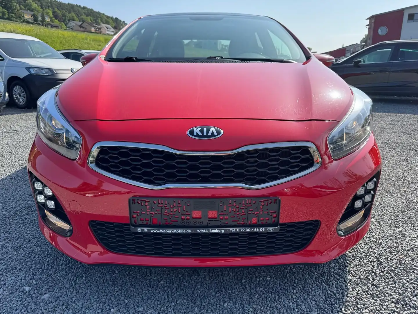 Kia Ceed / cee'd Ceed 1.6 CRDi *GT-Line*PDCHI+KAMERA*TEMPOMAT*SHZ Rot - 2