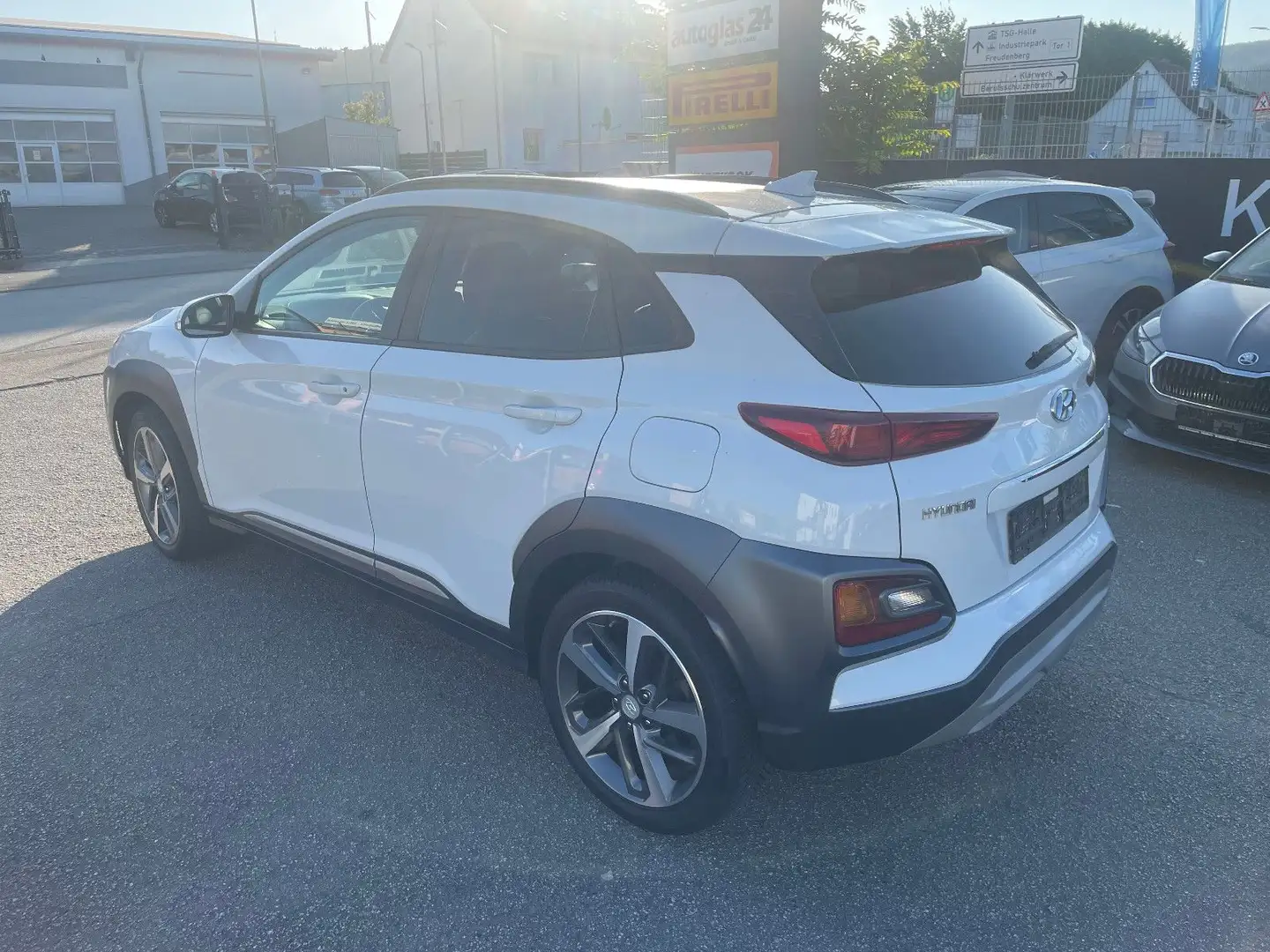 Hyundai KONA Style 2WD Weiß - 2