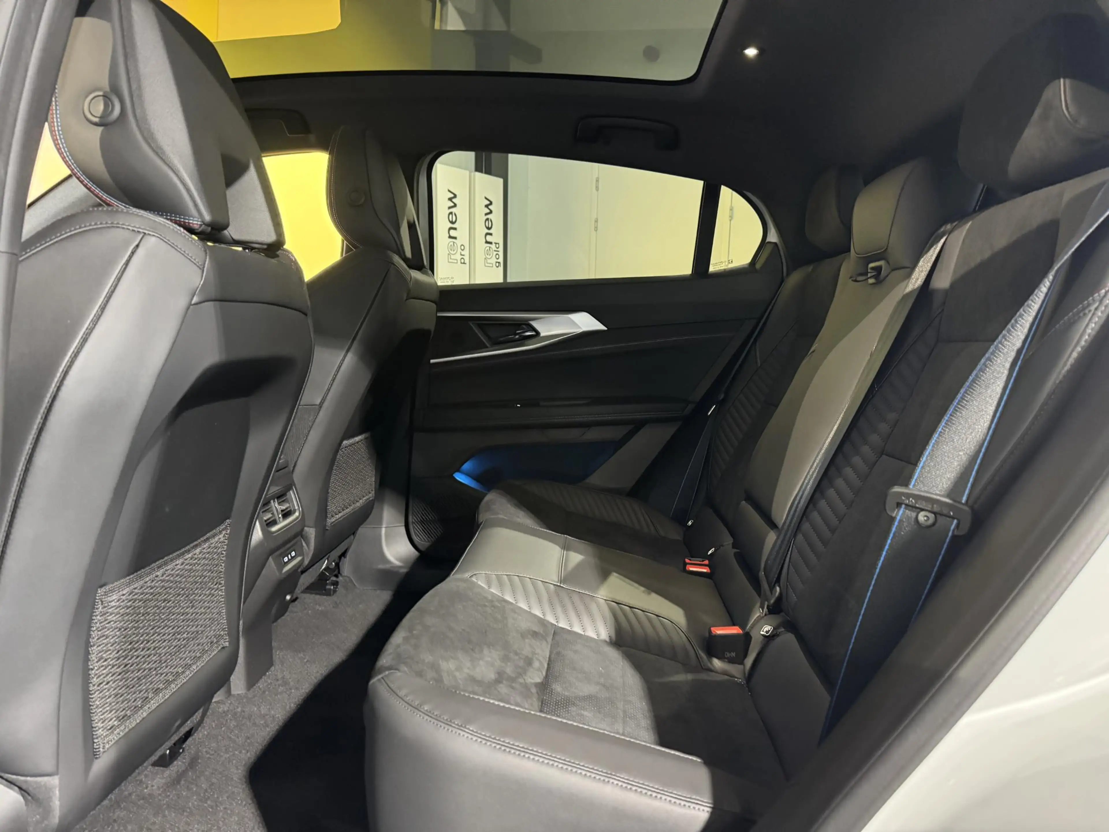Renault Rafale 1.2 E-Tech full hybrid 200 esprit Alpine | 8500 EU — photo 19