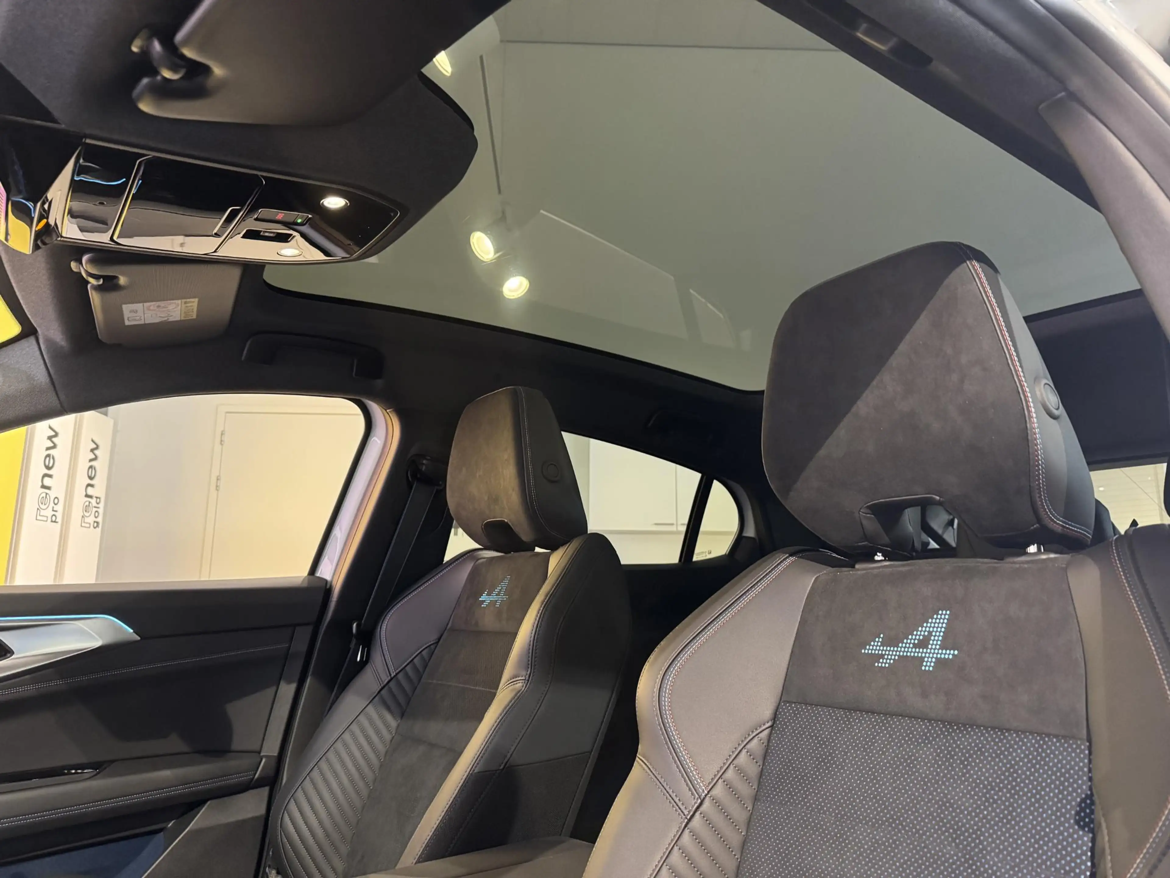 Renault Rafale 1.2 E-Tech full hybrid 200 esprit Alpine | 8500 EU — photo 12