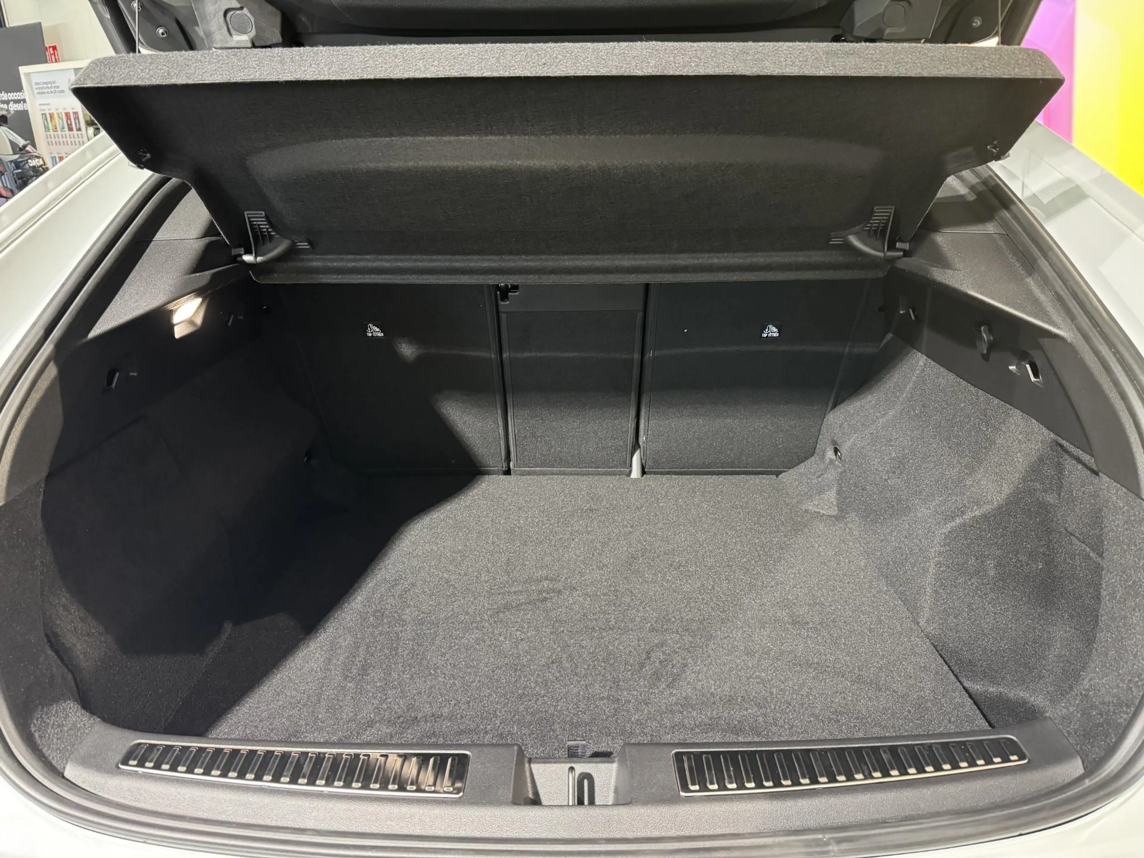 Renault Rafale 1.2 E-Tech full hybrid 200 esprit Alpine | 8500 EU — photo 20