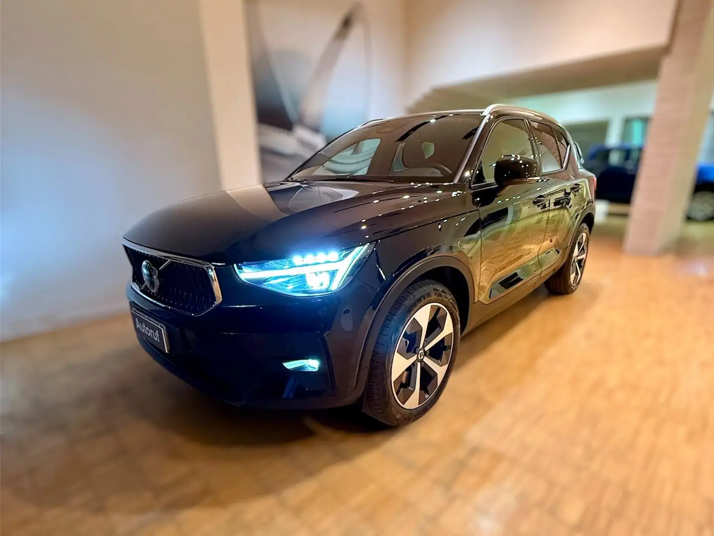 Volvo XC40 2.0 b3 Core 2025 Nera Nero - 1
