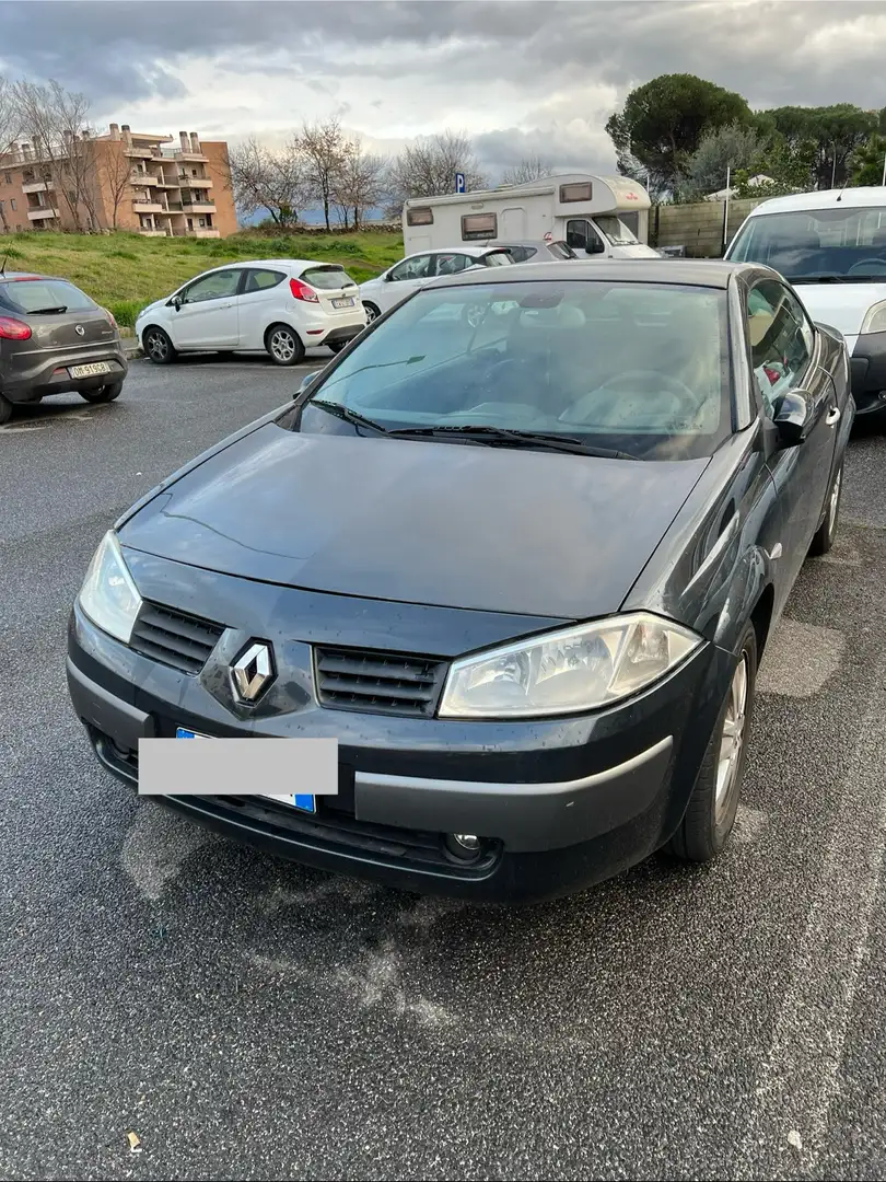 Renault Megane CC 1.9 dci Luxe Dynamique 130cv fap Noir - 1