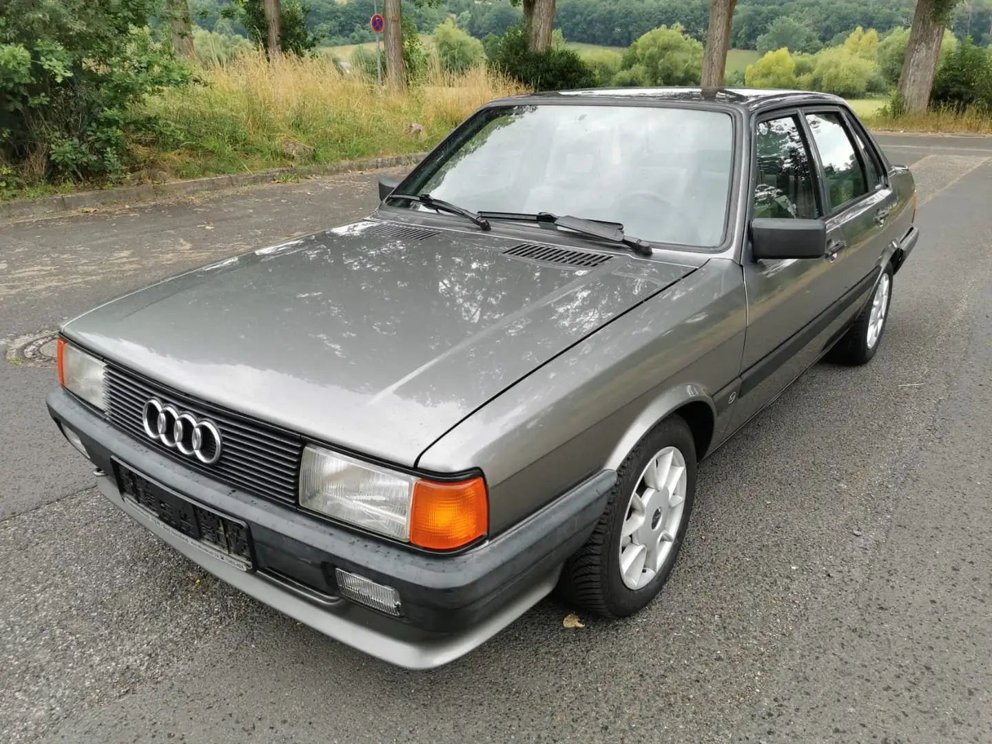 Audi 80 GTE 1.8 TÜV 05/2026 H-Zulassung Сірий - 1
