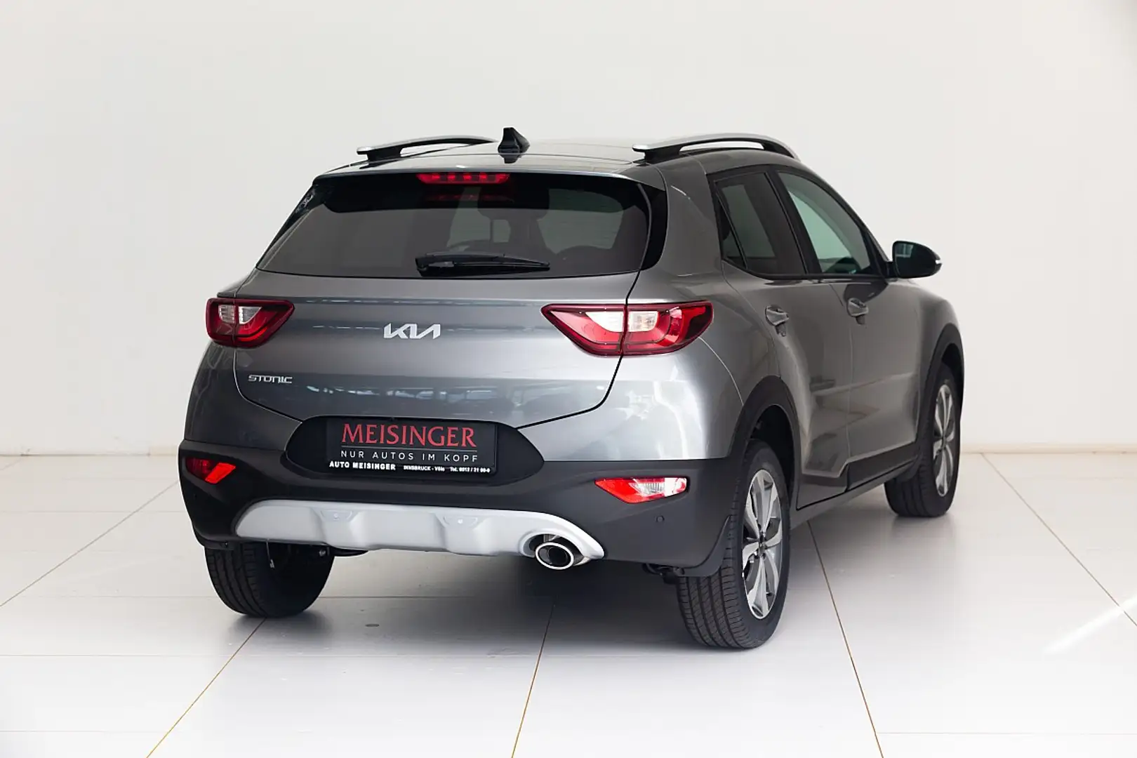Kia Stonic 1,0 TGDI GPF ISG Silber - P3 Grau - 2