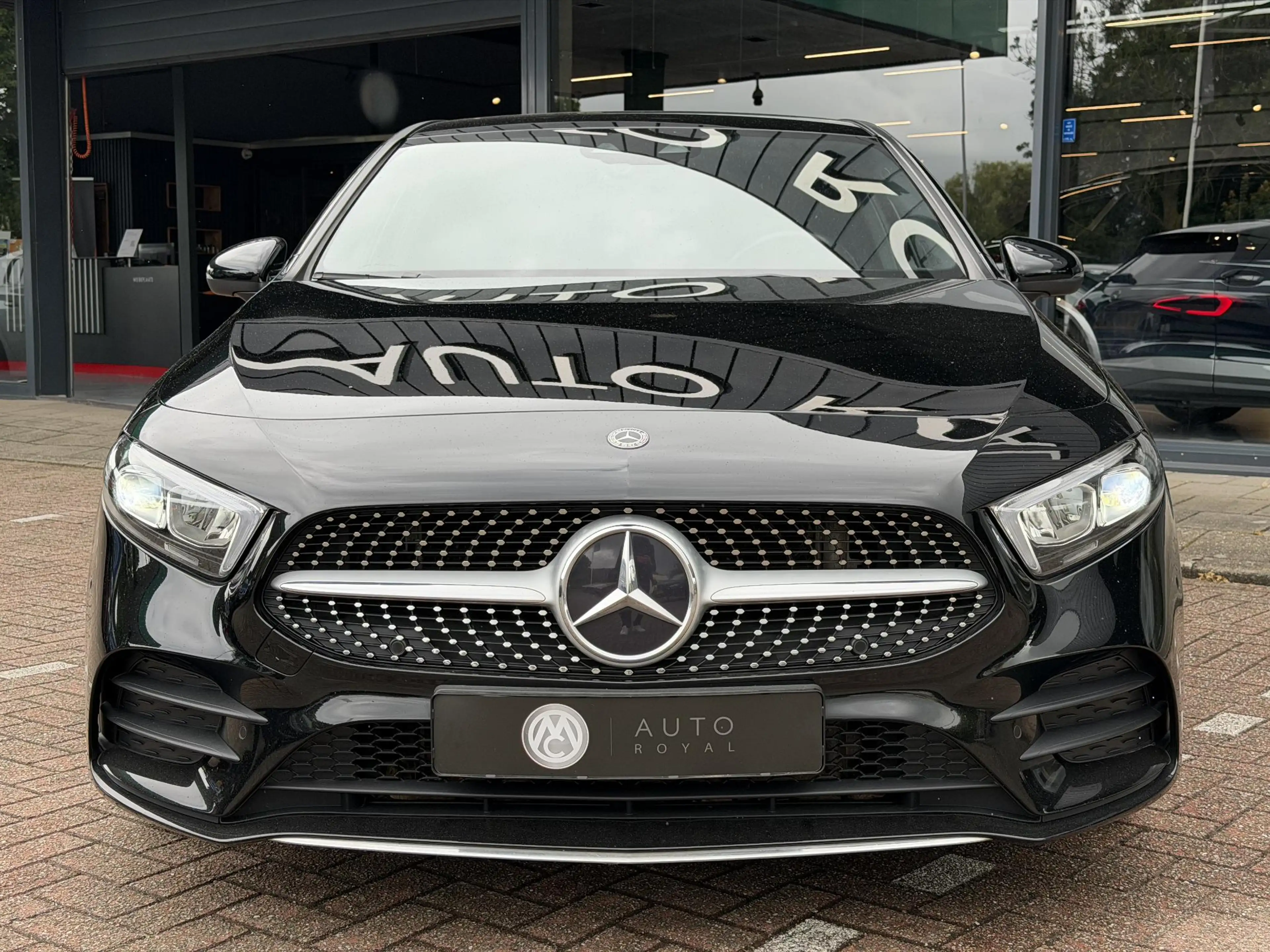Mercedes-Benz A 220 Launch Edition Premium AMG LED | NAVIGATIE| SFEERV — photo 7
