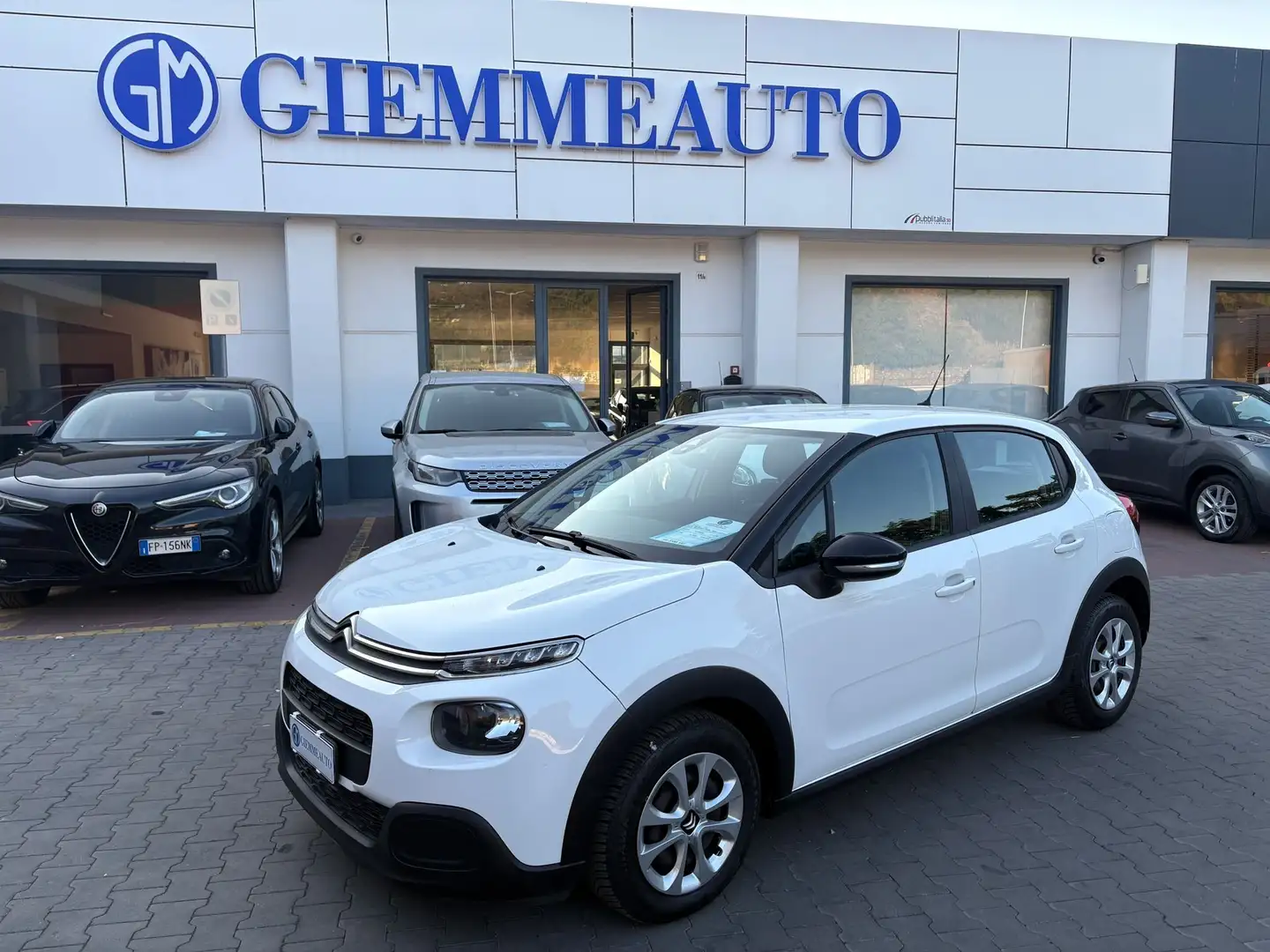Citroen C3 C3 III 2017 1.5 bluehdi Feel s&s 100cv 5m Blanc - 1