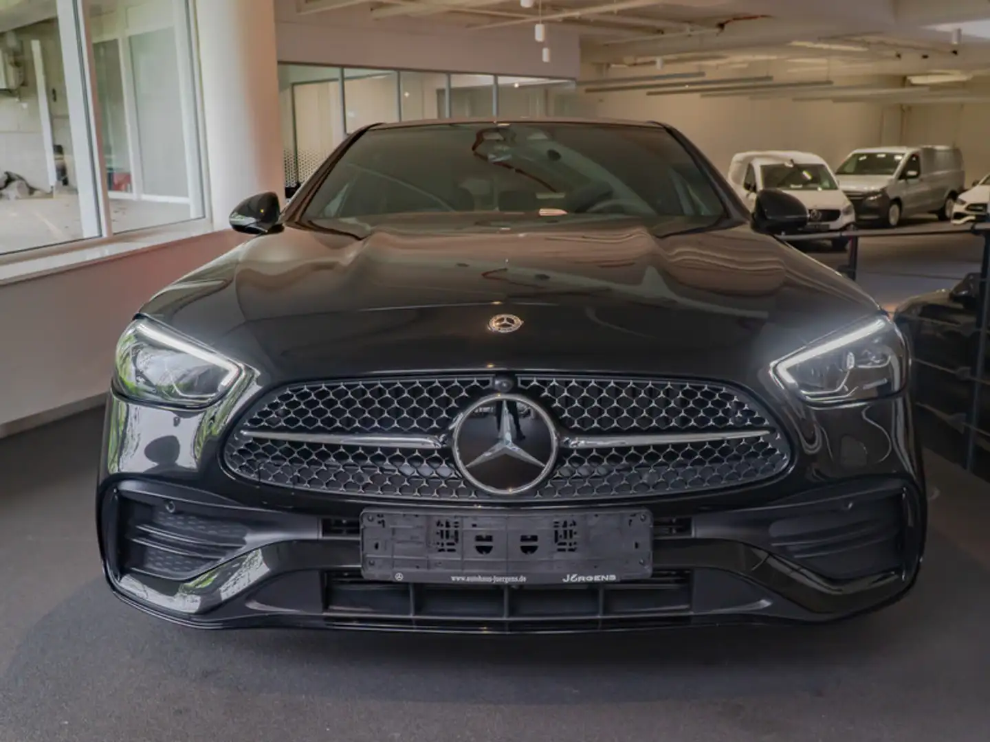 Mercedes-Benz C 200 AMG-Sport/360/Pano/Burm/Night/Distr/19' Schwarz - 2