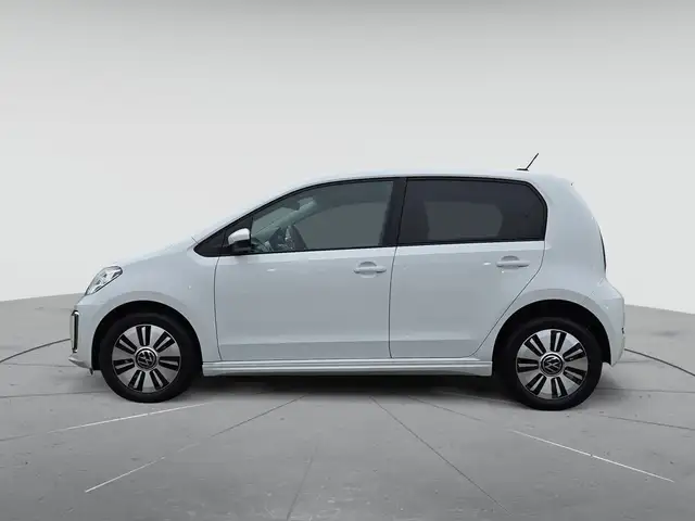 Volkswagen E-Up! view 6