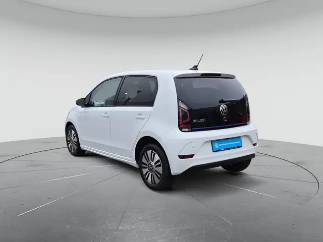Volkswagen E-Up! view 3