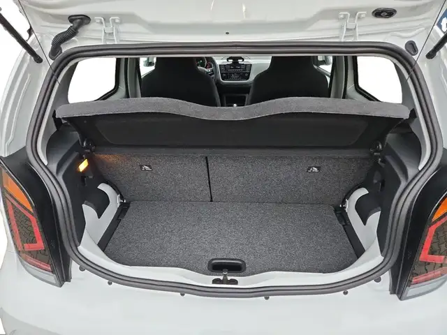 Volkswagen E-Up! view 14