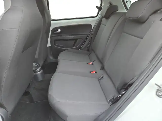 Volkswagen E-Up! view 10