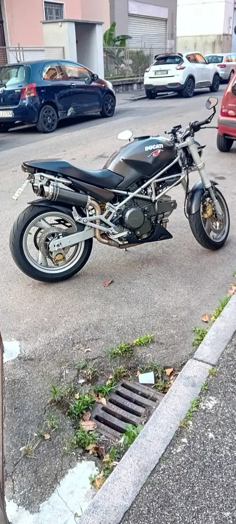 Ducati Monster 600 Nero - 1