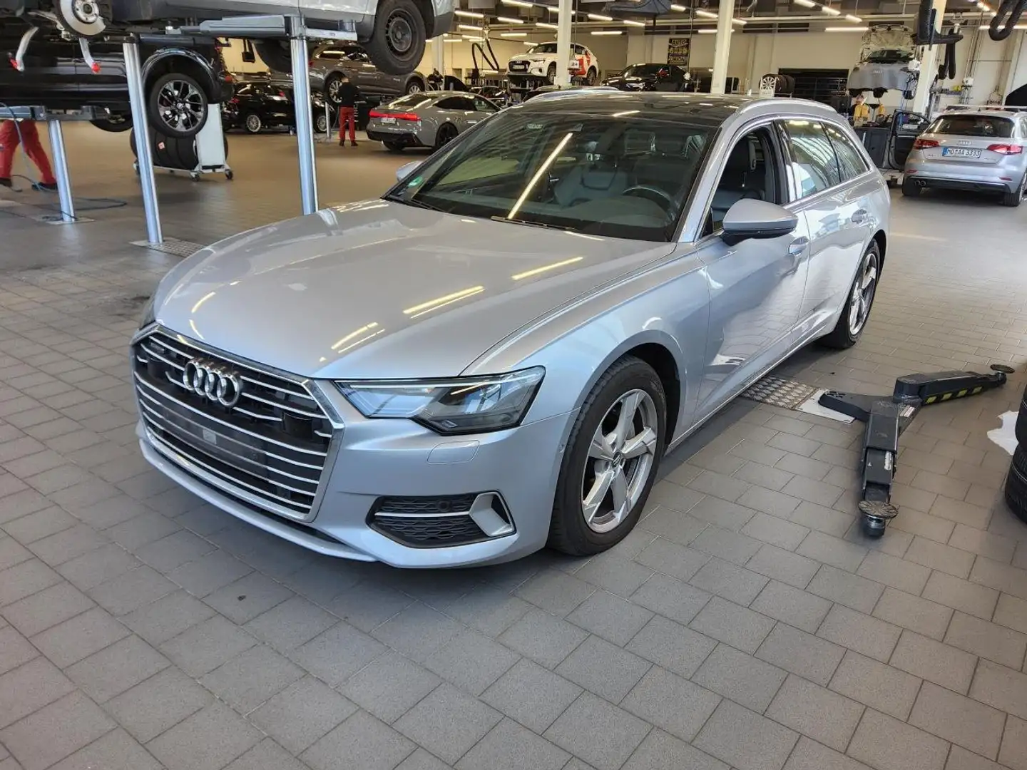 Audi A6 40 TDI quattro sport Pano Virtual Kamera Keyless Plateado - 1