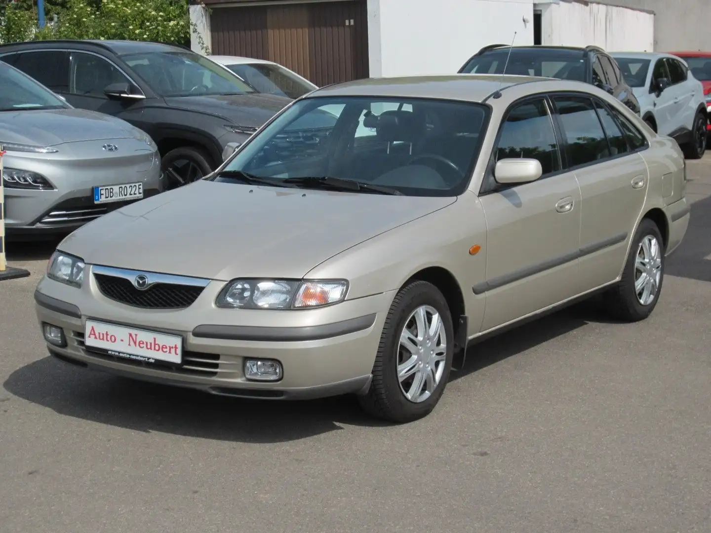 Mazda 626 Gris - 2