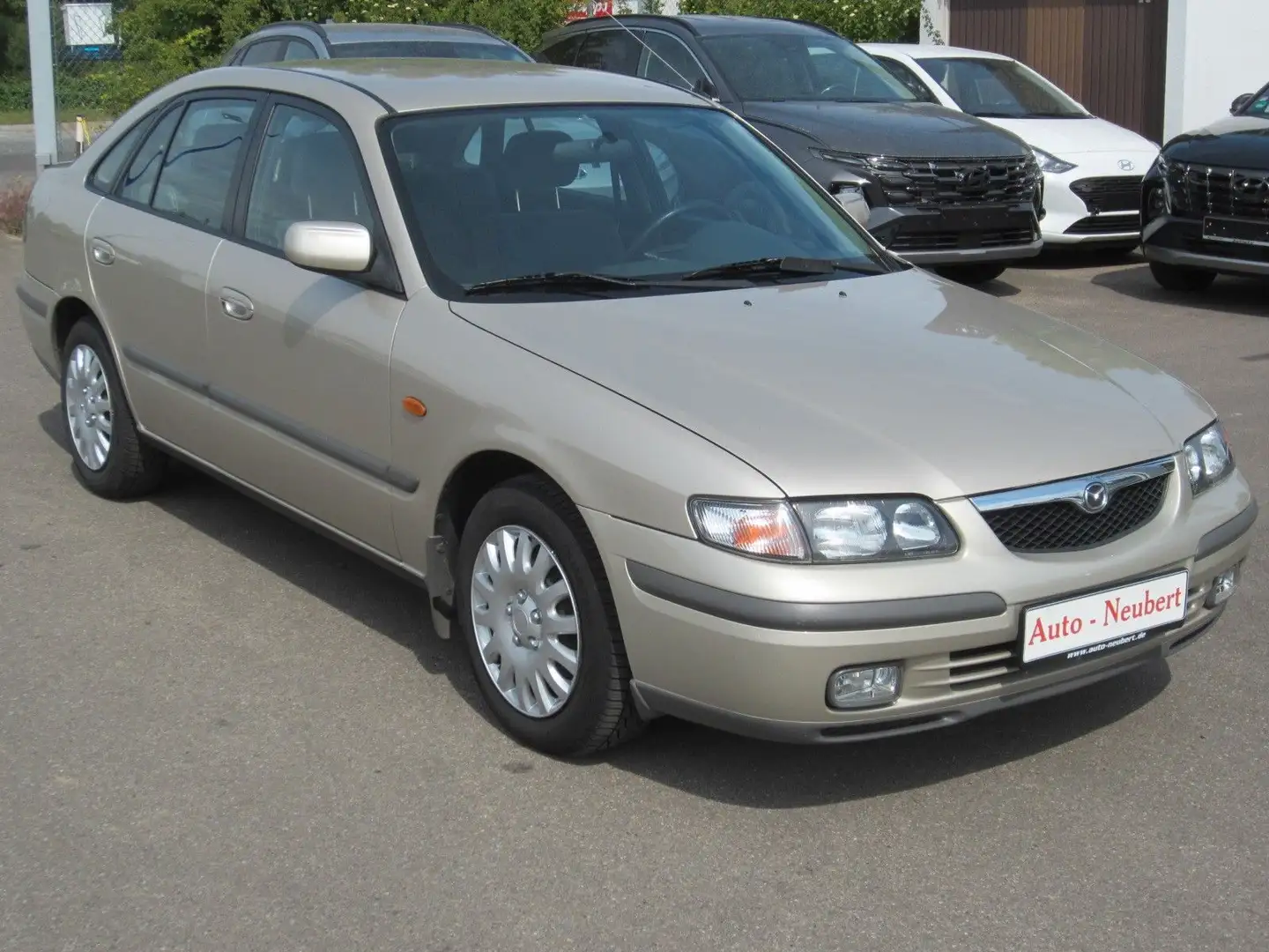 Mazda 626 Gris - 1