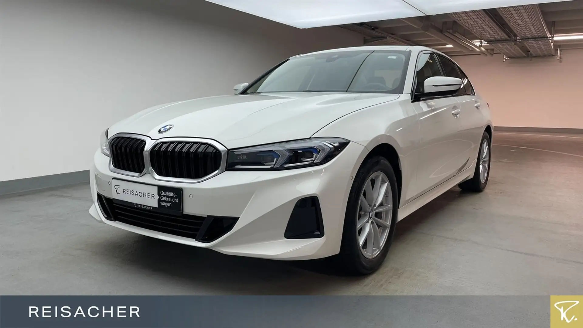 BMW 320 iA xDrive LCProf el.SpoSitz+Mem PA DA adaLED Weiß - 1