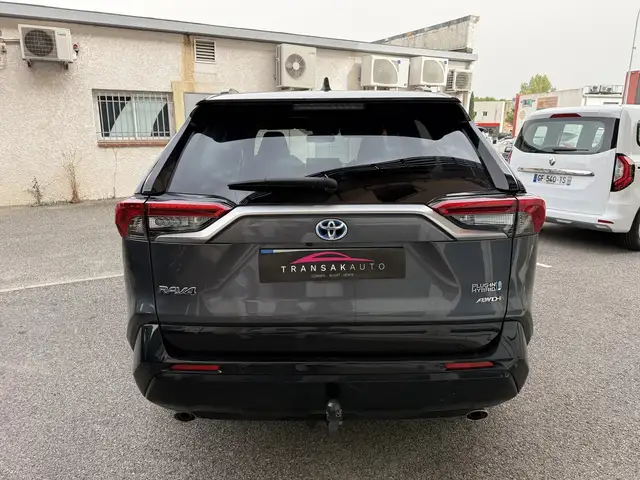 Toyota Rav4 view 7
