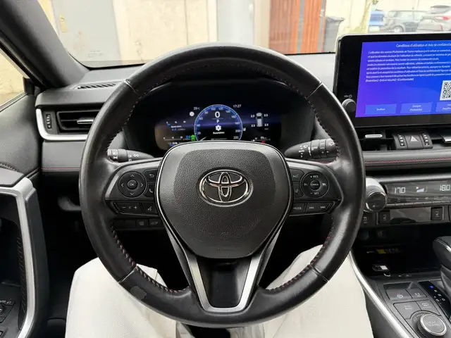 Toyota Rav4 view 19