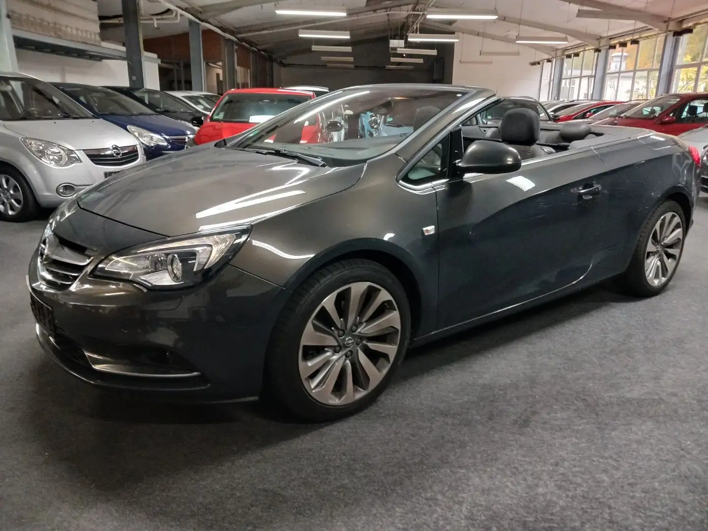 Opel Cascada Innovation FULL SERVICE NAVI XENON TOP Gris - 1
