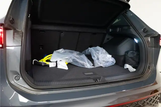 Volkswagen Tiguan view 25