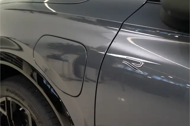 Volkswagen Tiguan view 16