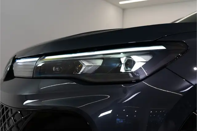 Volkswagen Tiguan view 13