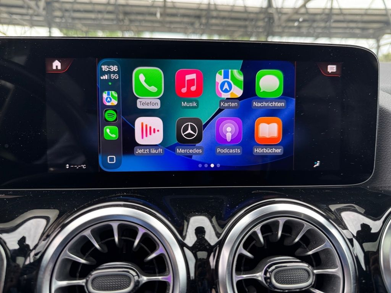 Mercedes-Benz GLA 250 e AMG, Pano, AHK, aug. Reality, R-Kamera — photo 12