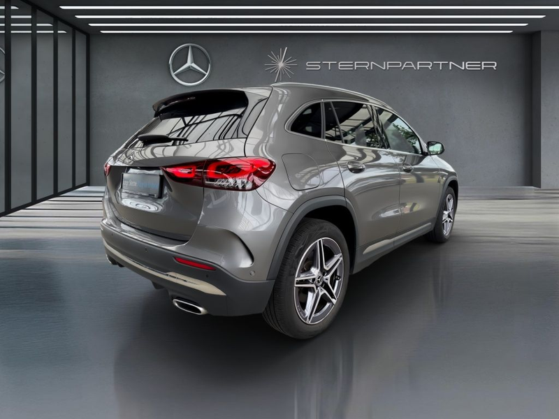 Mercedes-Benz GLA 250 e AMG, Pano, AHK, aug. Reality, R-Kamera — photo 3