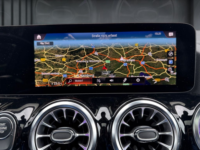 Mercedes-Benz GLA 250 e AMG, Pano, AHK, aug. Reality, R-Kamera — photo 9