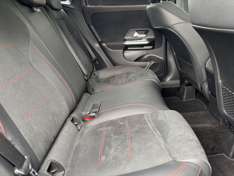 Mercedes-Benz GLA 250 e AMG, Pano, AHK, aug. Reality, R-Kamera — photo 4
