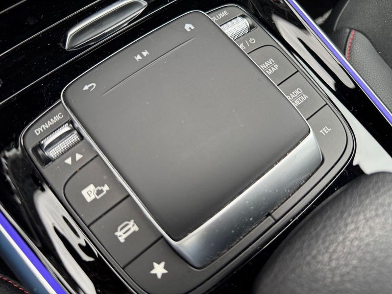 Mercedes-Benz GLA 250 e AMG, Pano, AHK, aug. Reality, R-Kamera — photo 13