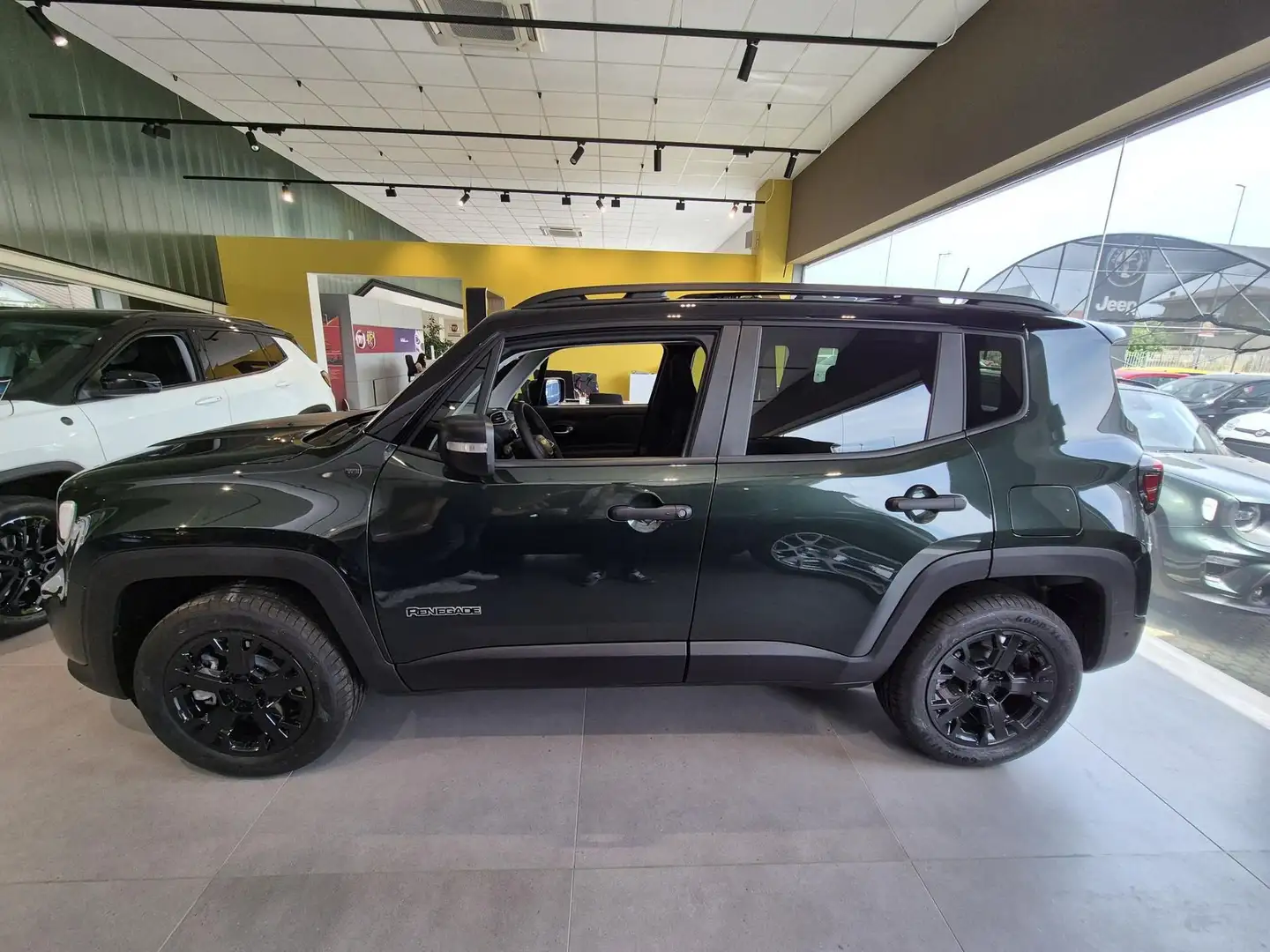 Jeep Renegade 1.3 240 CV 4xe AT6 North Star - VETTURA NUOVA - 2