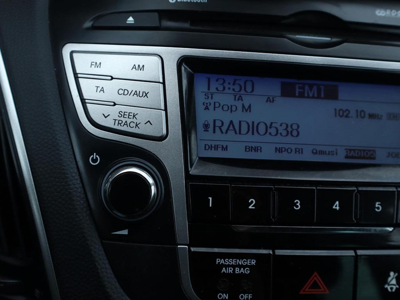 Hyundai iX35 2.0i Style | Cruise | Clima | Keyless start+entry — photo 17