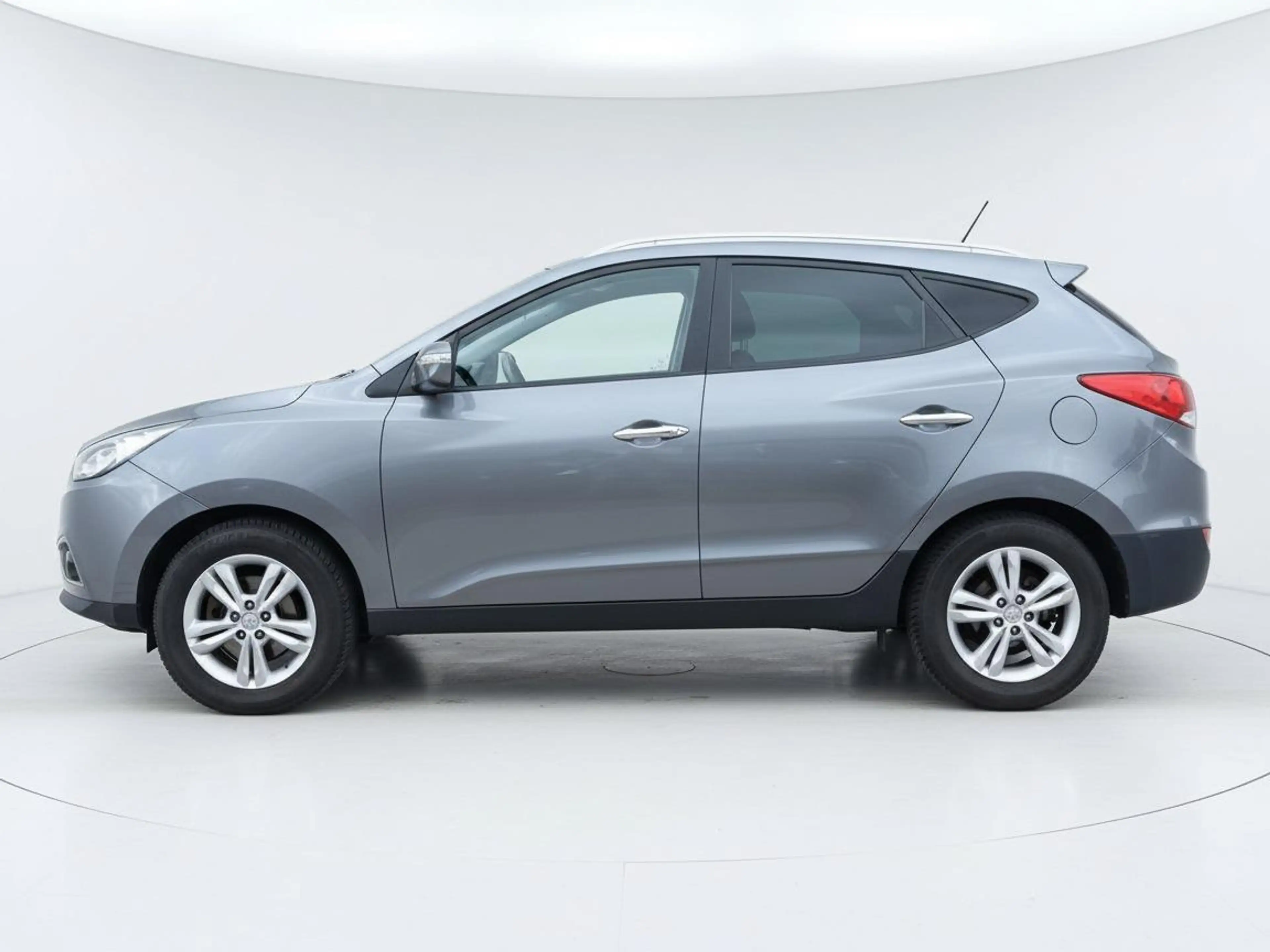Hyundai iX35 2.0i Style | Cruise | Clima | Keyless start+entry — photo 5