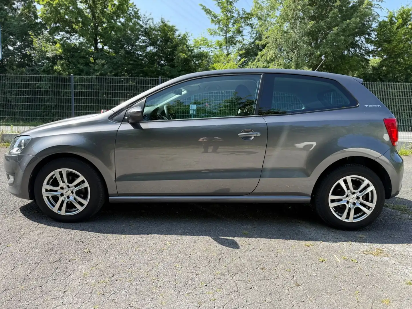 Volkswagen Polo V Team Grau - 2