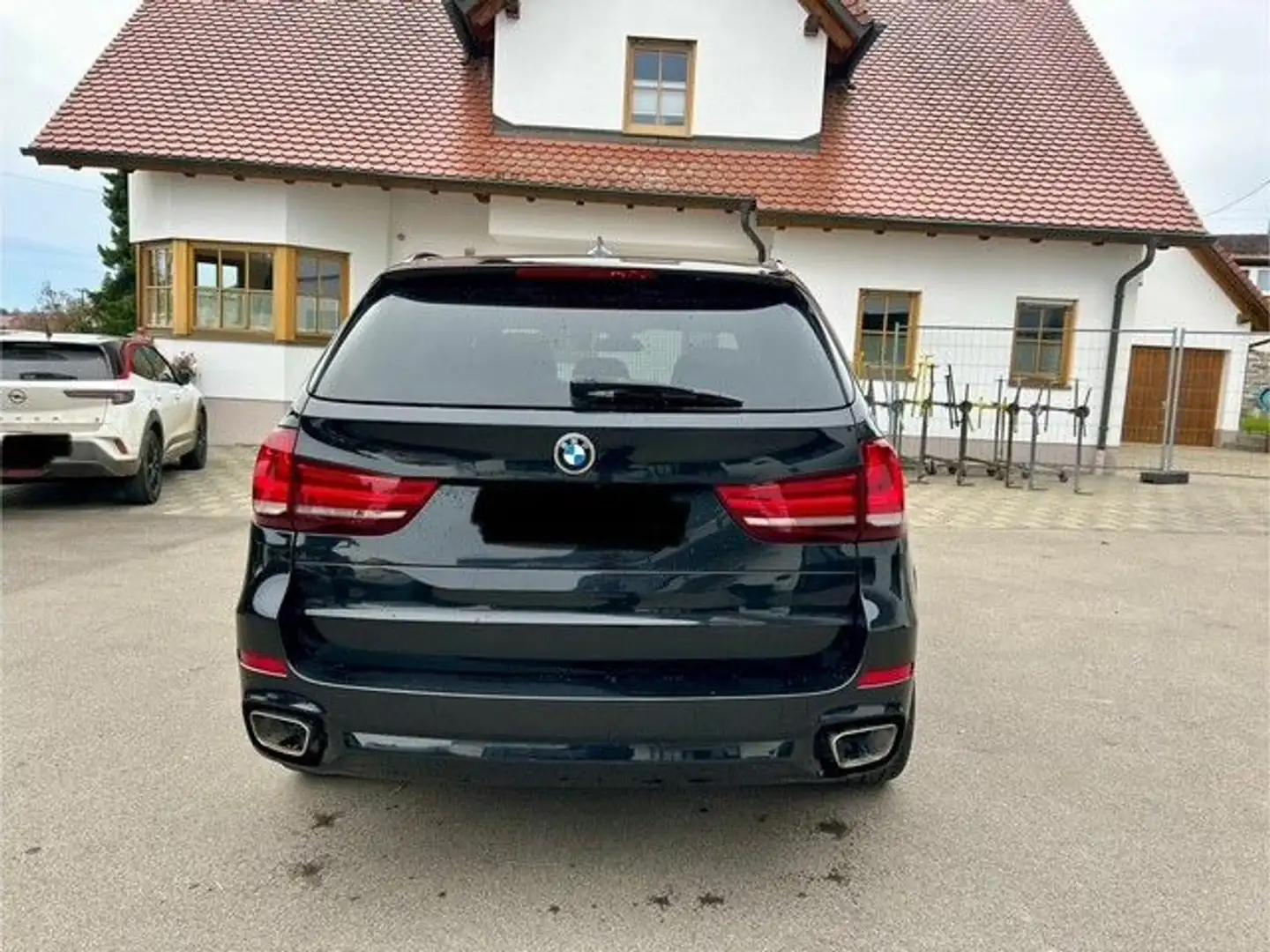 BMW X5 xDrive 30 d - M Sportpaket Schwarz - 2
