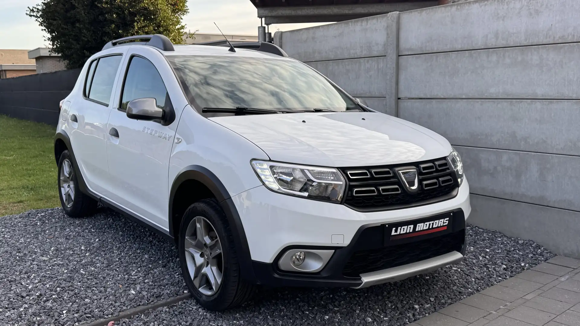 Dacia Sandero Stepway 0.9 Benzine | Euro 6 | Gekeurd VVK Blanc - 1