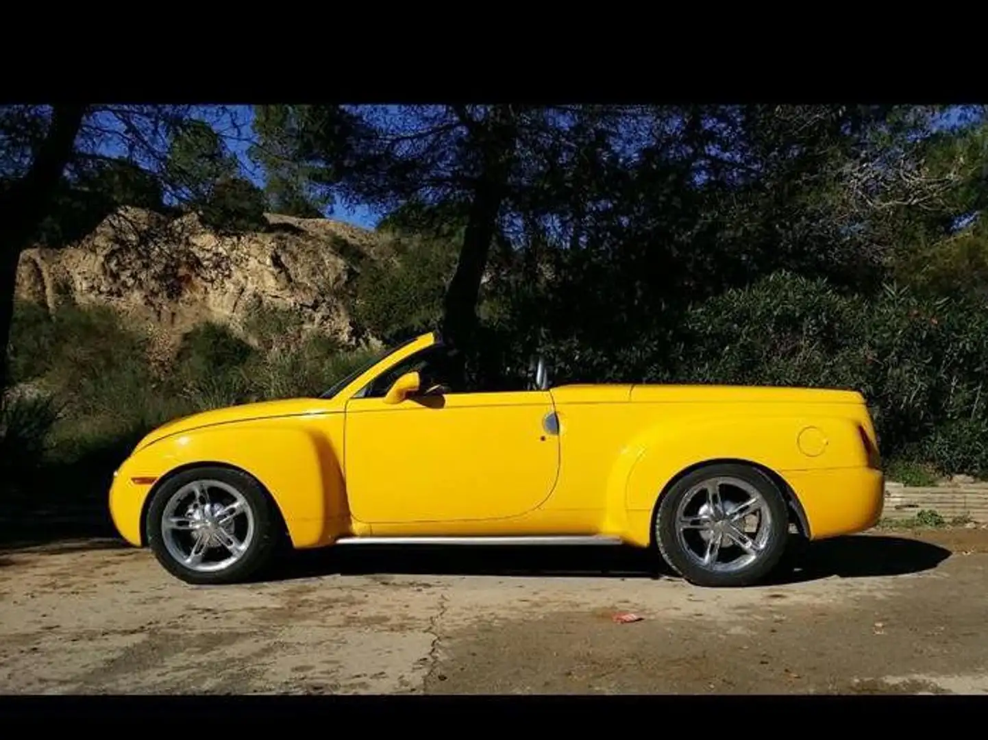 Chevrolet SSR 6.0L 396cv Jaune - 1