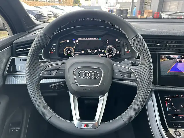 Audi Q7 55 TFSI e PHEV quattro S-line Panorama, AHK, Ka... Ansicht 24
