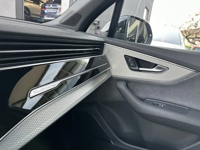 Audi Q7 55 TFSI e PHEV quattro S-line Panorama, AHK, Ka... Ansicht 28