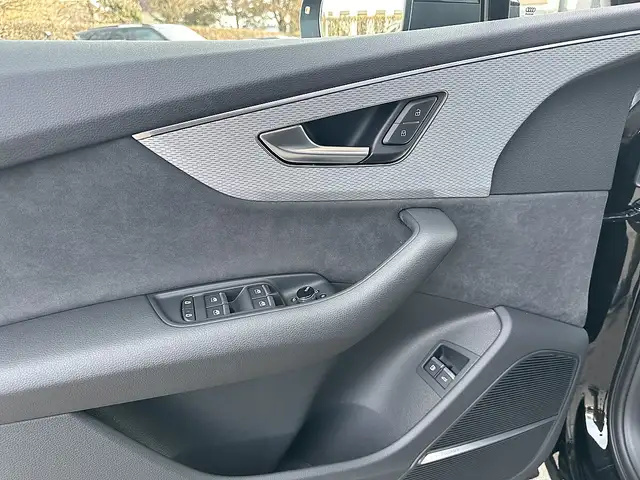 Audi Q7 55 TFSI e PHEV quattro S-line Panorama, AHK, Ka... Ansicht 13