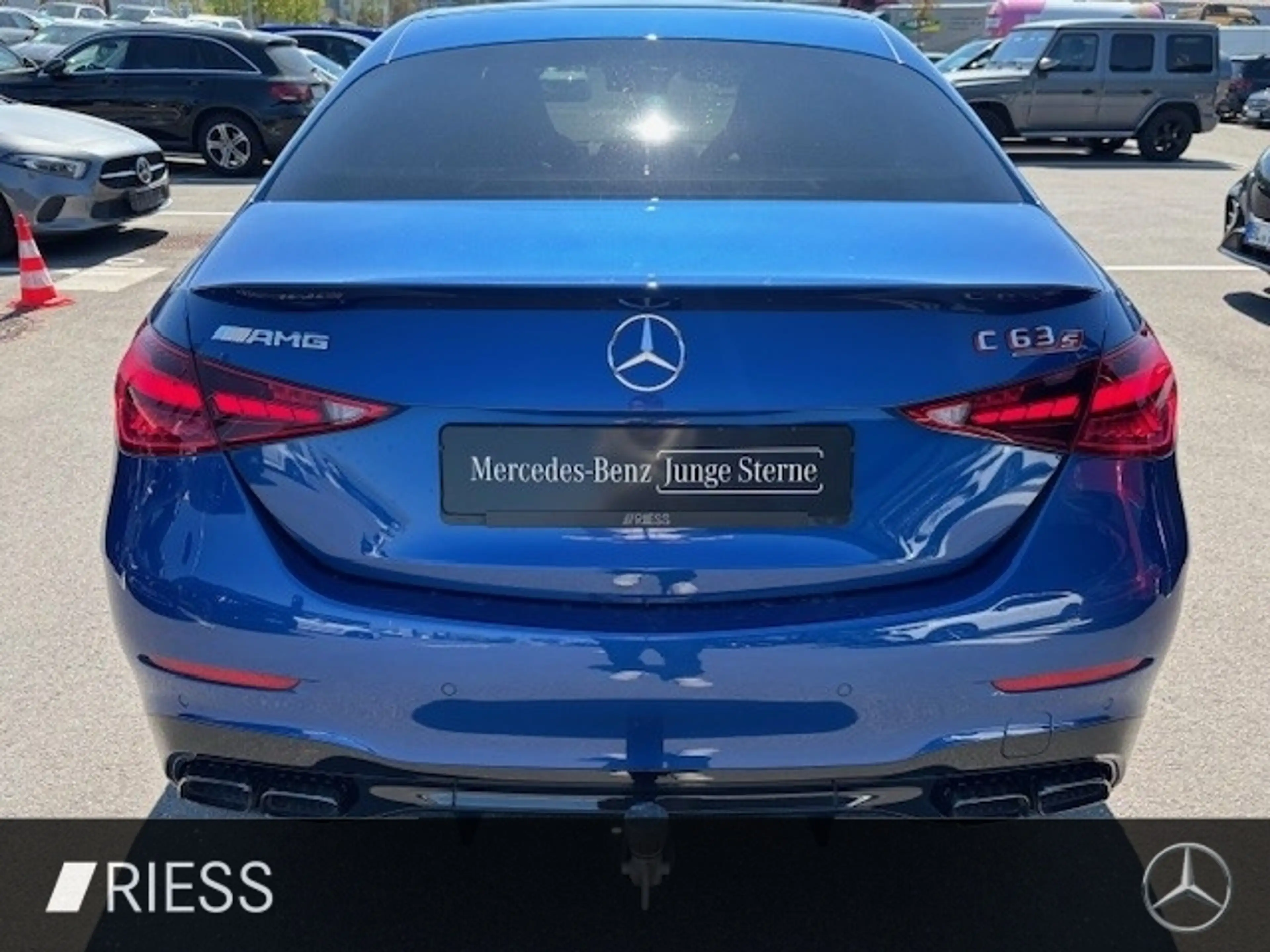 Mercedes-Benz C 63 AMG S E Night Distr Perf Sitze Pano HUD AHK — photo 6