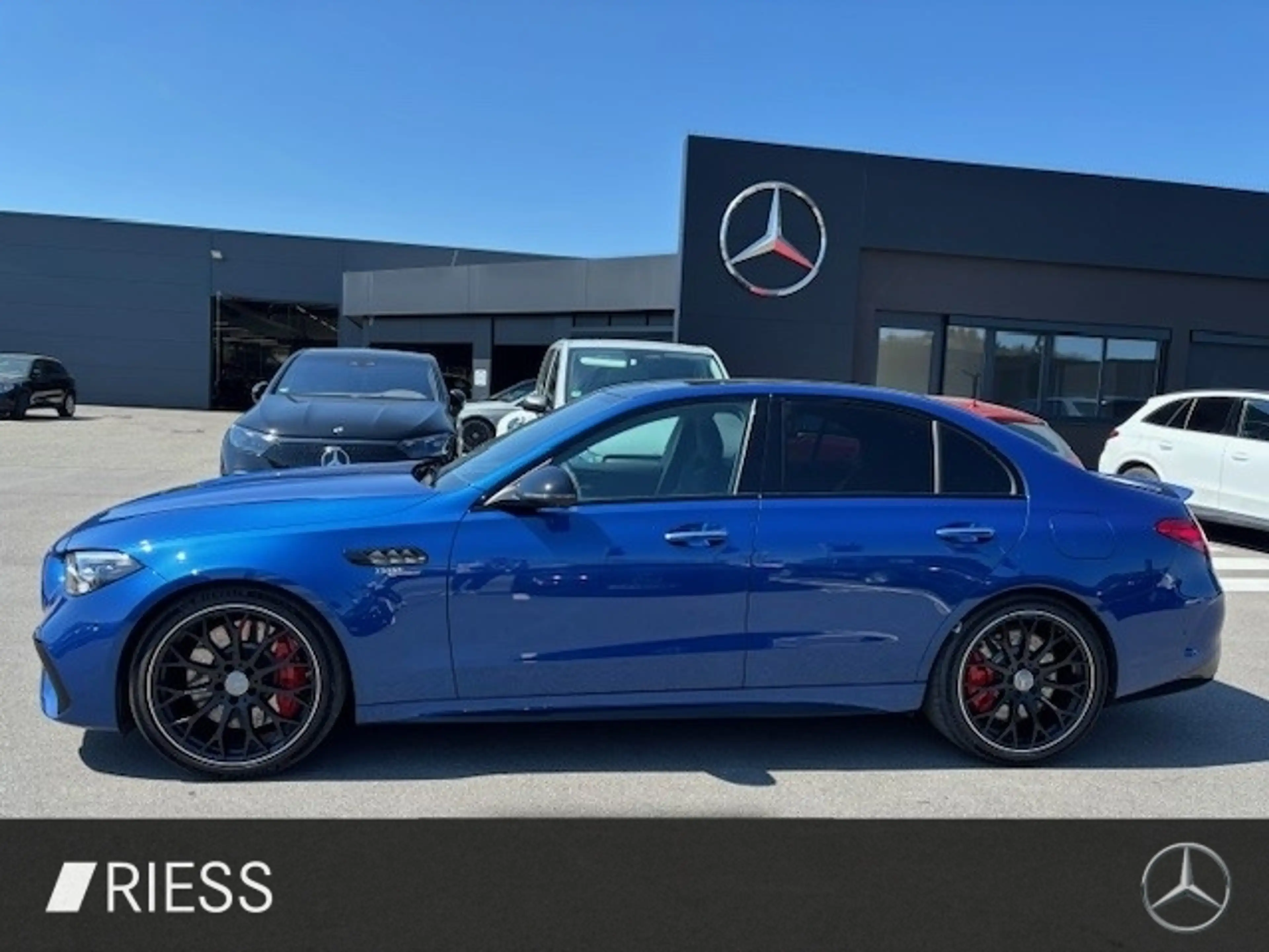 Mercedes-Benz C 63 AMG S E Night Distr Perf Sitze Pano HUD AHK — photo 4