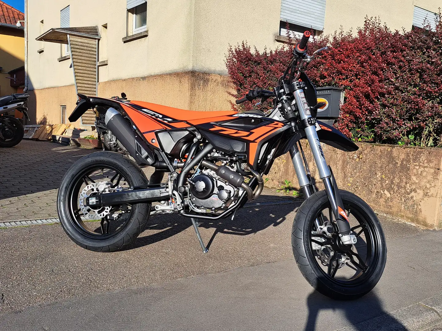 Beta RR 125 T Negro - 1