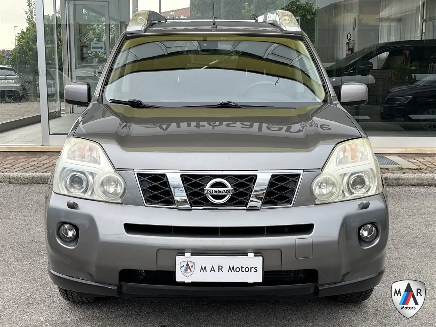 Nissan X-Trail X-Trail 2.0 dci LE 173cv 4X4 Grigio - 2