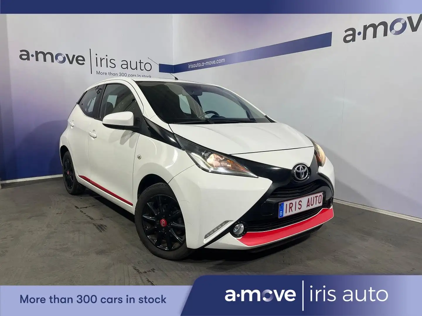 Toyota Aygo 1.0 VVT-I | CAM. DE RECUL | AIRCO | LIMITEUR Blanc - 1