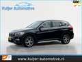 BMW X1 SDrive16d High Executive Zwart - thumbnail 1