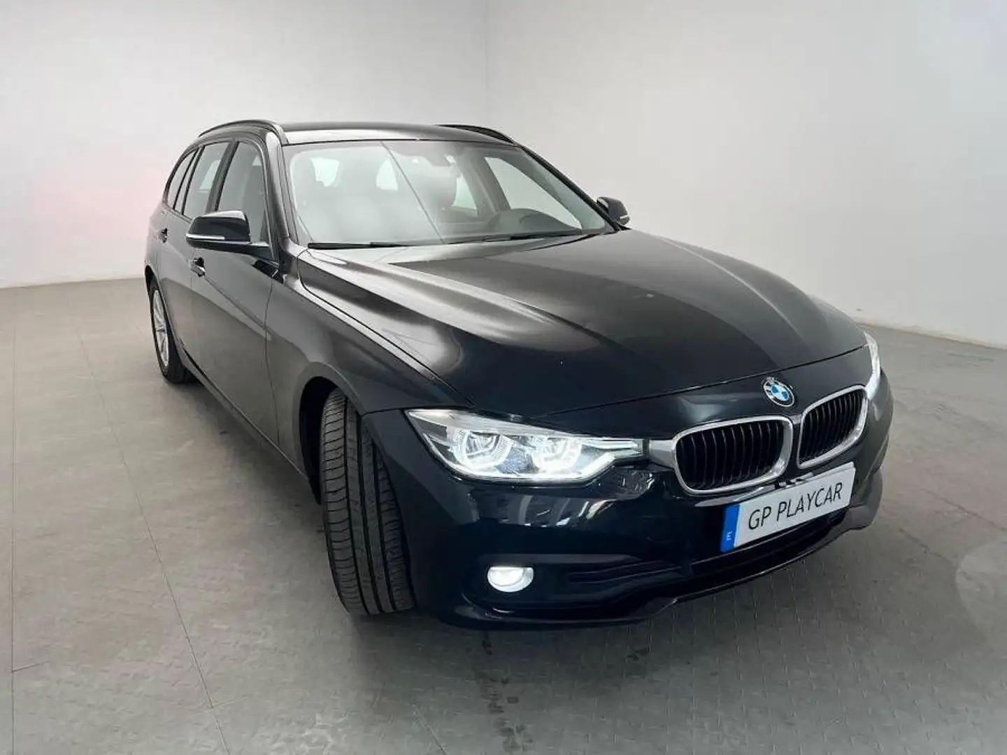 BMW 320 320dA Touring EfficientDynamics Noir - 1